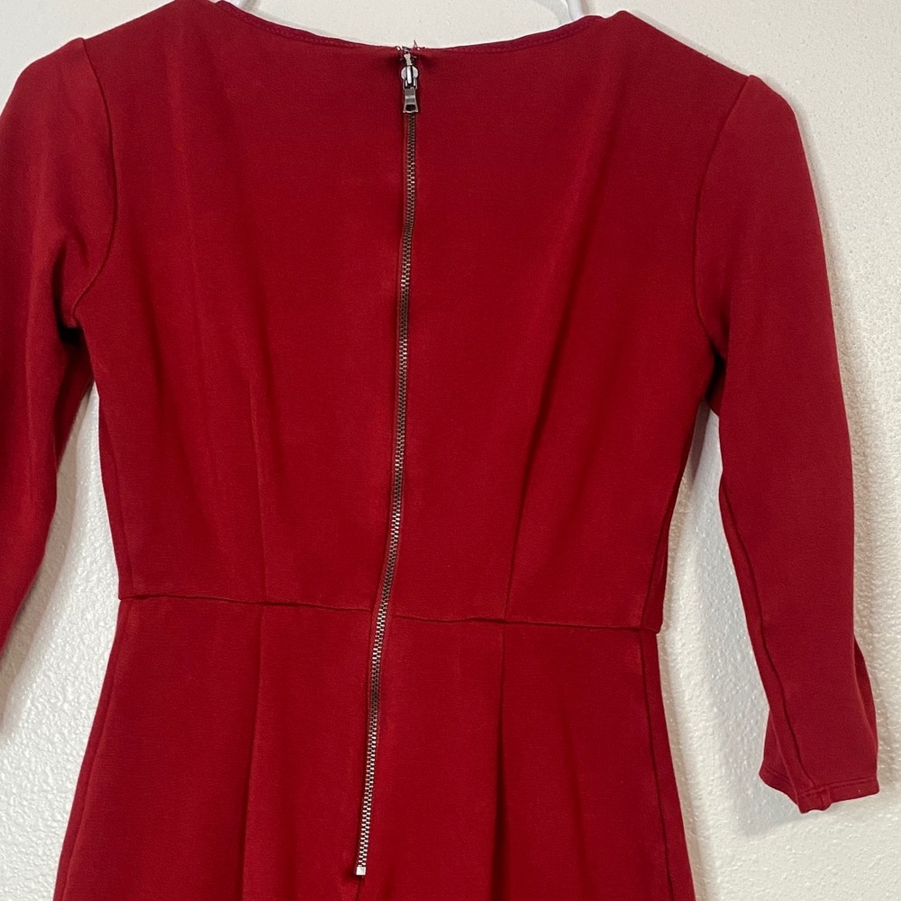 Alice + Olivia Bold Red Long Sleeve Dress red color size 0 shell Viscose & Nylon - Picture 8 of 16
